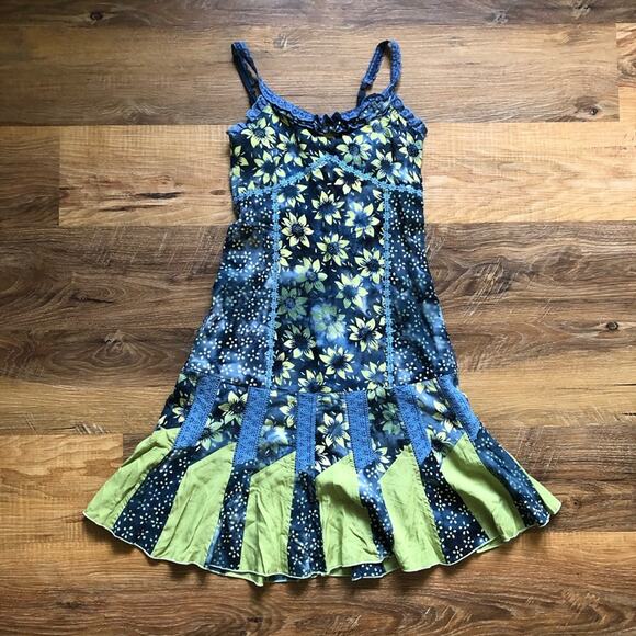 Santiki Girls’ Dress Patchwork Boho Flowers Straps Flowy Blue Multi Size 8 - Picture 2 of 9
